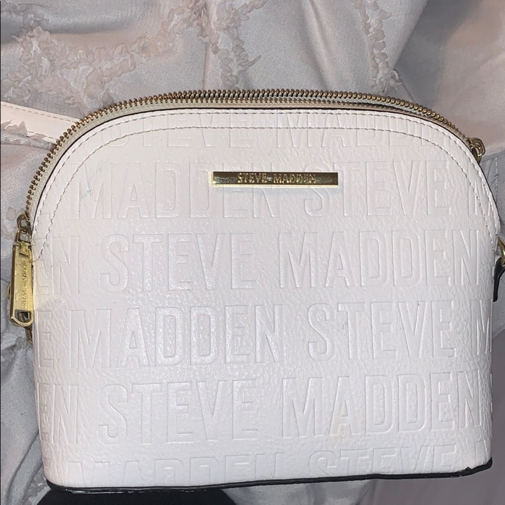white steve madden purse